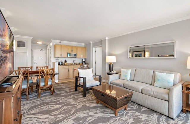 Maui Resort Rentals: Marriott's Maui Ocean Club 1BR Mountain/Garden View Villa