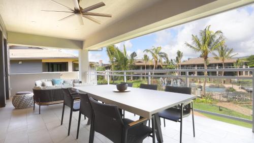 Maui Westside Presents - Luana Garden Villas 18C