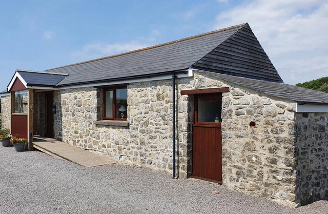 Maytree Cottage - Two Bedroom House, Sleeps 4