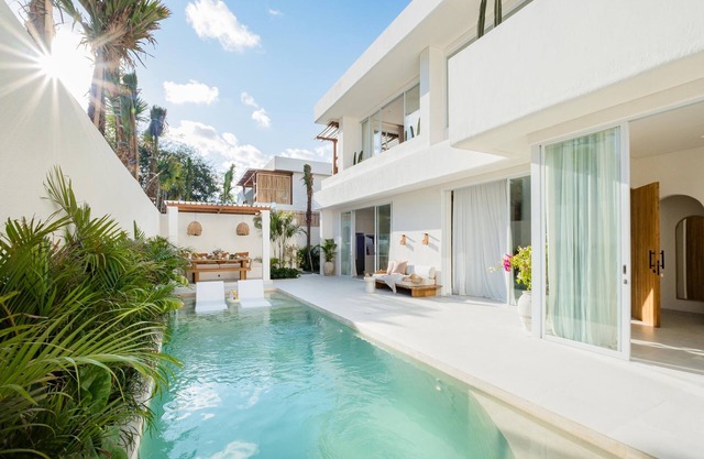 Mazari Luxury Villas
