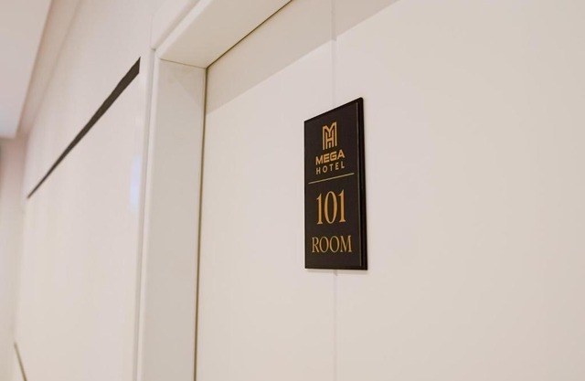 Mega Hotel