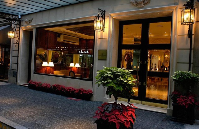Melia Recoleta Plaza Hotel
