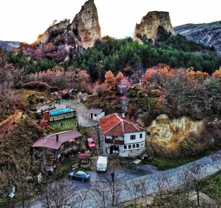 Melnik Pyramids Guesthouse