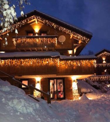 Meribel Les Allues Ski Chalet with beautiful views
