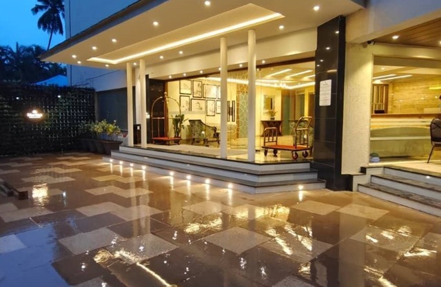 MERITAS GRAND INN