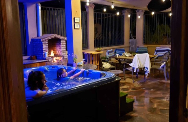 Mexican house! Relaxing with Jacuzzi 3 minutes from the beach
