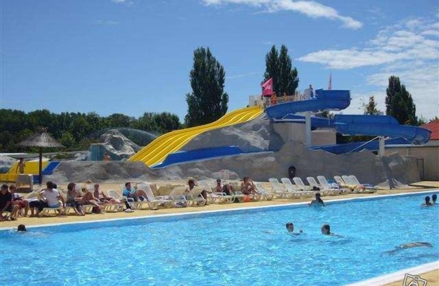 MH aux Charmettes, 40 m2, not overlooked, air conditioning, 2 passes offered s35