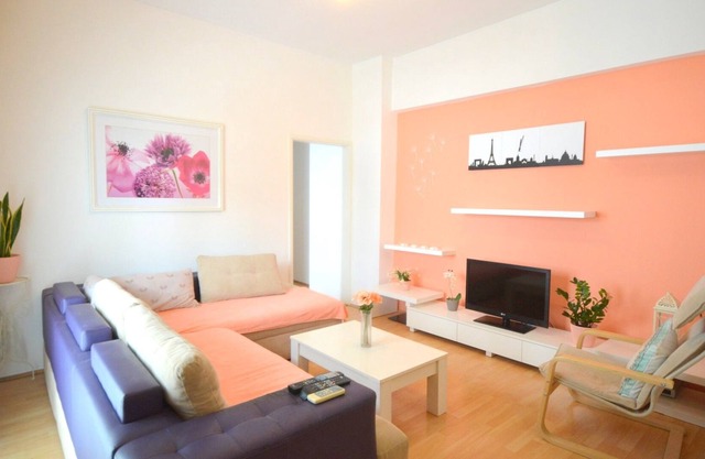 Mia & Lena Apartment