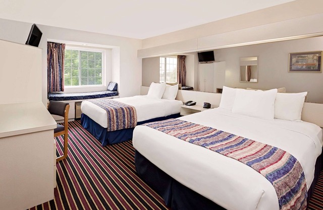 Microtel Inn & Suites by Wyndham Madison East