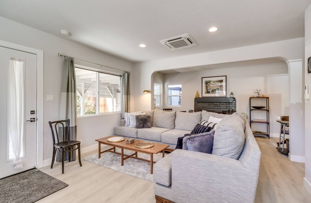 MidTown Reno Vacation Rental w/Fenced-In Yard!