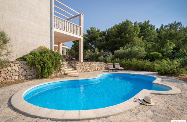 Milla Hvar