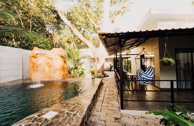 Mini Oasis in Avellanas beach, natural pool, parking, A/C, kitchen #2