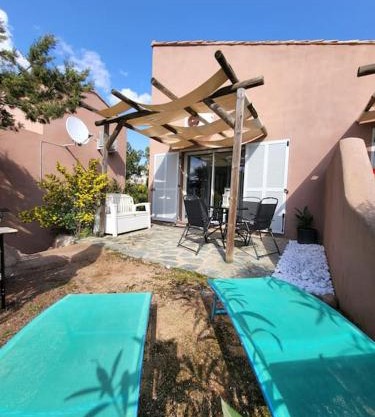 MINI VILLA A 5MIN À PIEDS DE LA PLAGE SANTA GIULIA