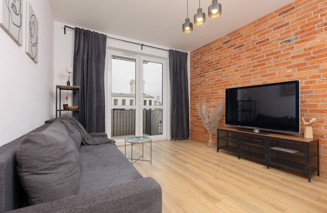 Minimalist Apartment in Łódź by Renters
