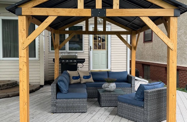 MINNeSTAY* Lyndale Pleasant Getaway