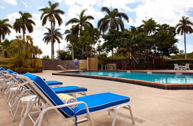 Minutes to Marlins Park & American Airlines Arena, Pool, Dining