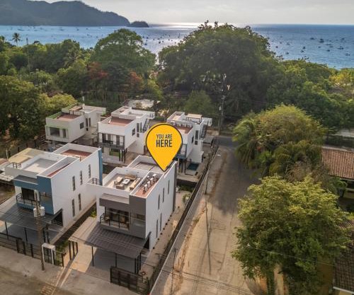 Miram #4 - Three Bedroom Villa Across The Beach