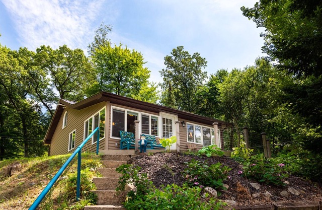 Miss Peabody's Cottage, A Perfect Couples Getaway in the Pinckney Rec Area