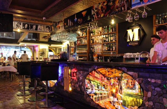 Mitos App & Hotel