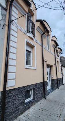 MJ apartments