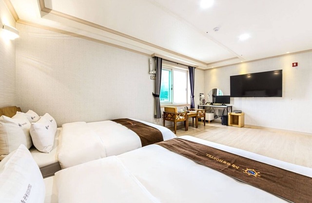 MJ Tour Hostel