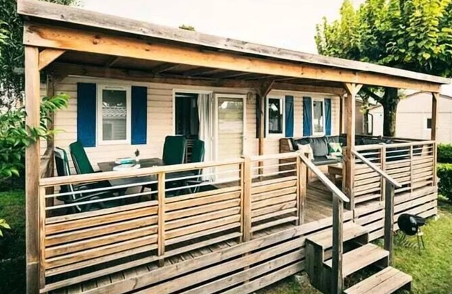 Mobile-home | Comfort | 3 Bedrooms | 6 sleeps | Raised terrace | A/C
