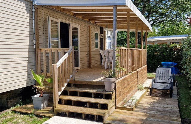 'Mobilehome Familial' with Shared Pool, Garden & Wi-Fi