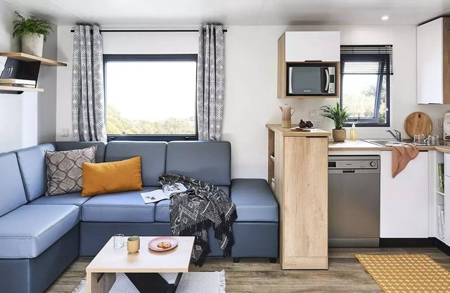 Mobilheim EXCLUSIVE - 3 Schlafzimmer - 2 Duschräume 6 Personen
