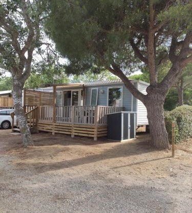 Mobilhome climatisé et ombragé