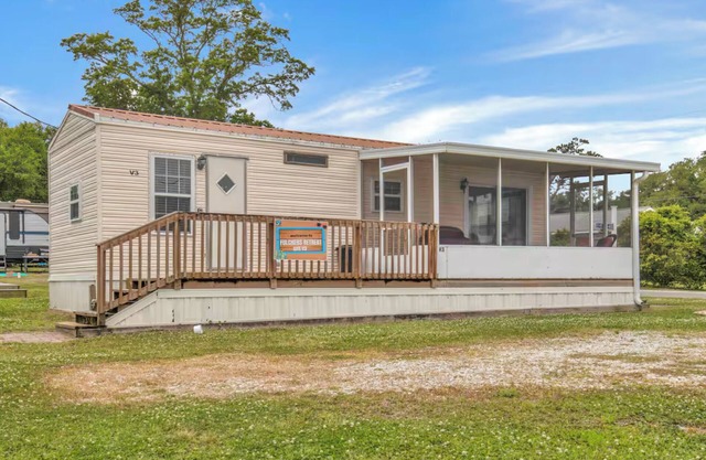 Model Home near Camp Lejeune with Water View