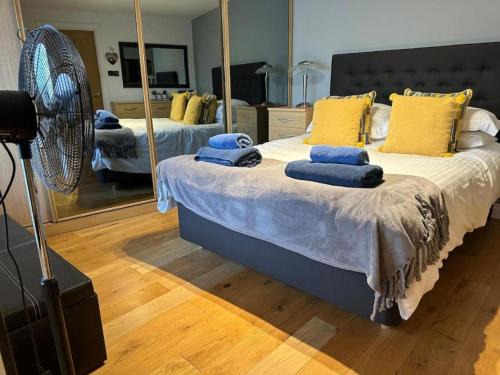 Modern 1-Bedroom Apartment in Holt
