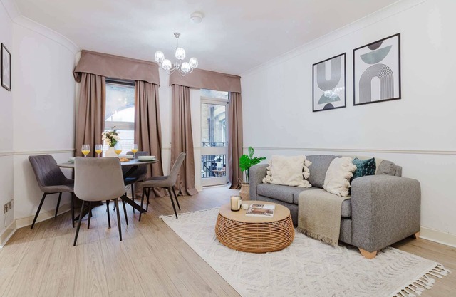 Modern 1BR by the Thames & Walk to St. Paul’s