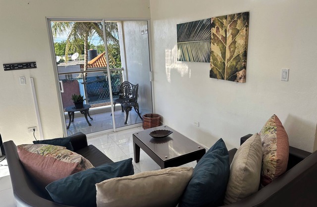 Modern 2-bedroom with WiFi and AC in tranquil Consuelo