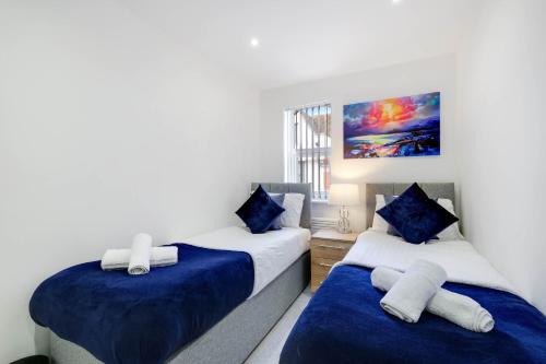 Modern 2 Bedrooms Apartment 01 Town Centre Camberley