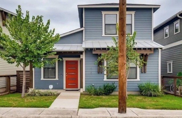 Modern 3 bed home minutes from Downtown/Pearl!