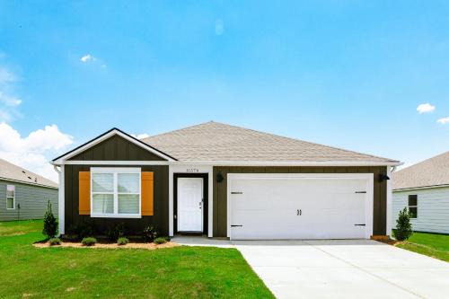 Modern 3br Cottage- Mins To Ua, King Bed, Fire Pit