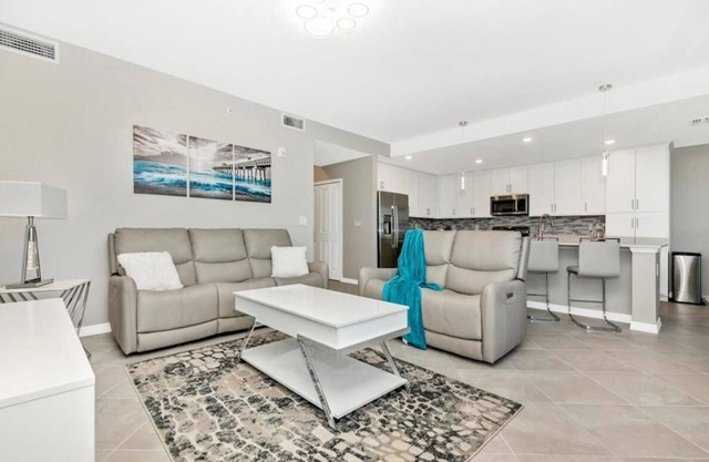 Modern Brand New Luxury Condo in Wellen Park Golf & Country Club