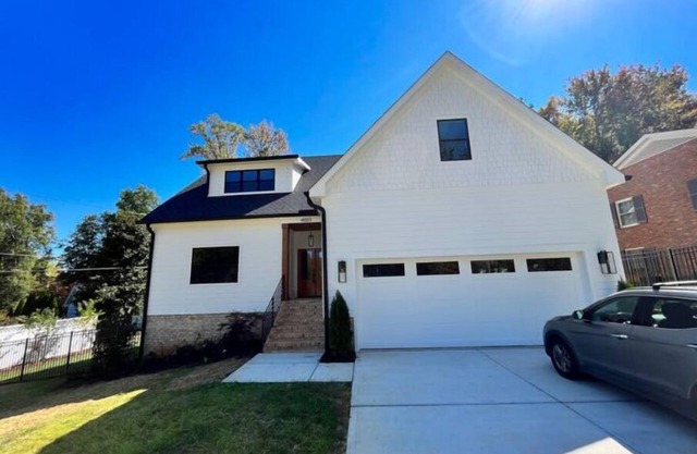 Modern Bungalow 3 beds 3 baths