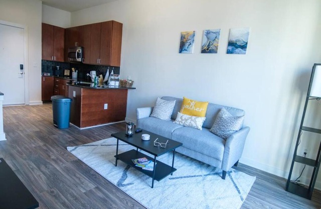 Modern Chic Studio in Uptown Charlotte