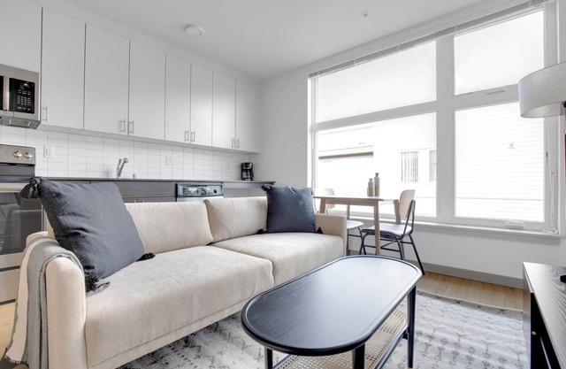 Modern Columbia City Studio w/W/D & Gym, near Light Rail, by Blueground
