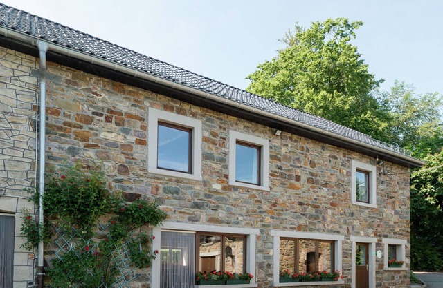 Modern Cottage with Private Garden in Waimes