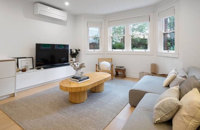 Modern Double Bay Apartment - 2min Walk To Beach