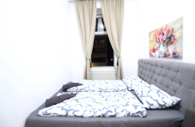 Modern Double room JS a