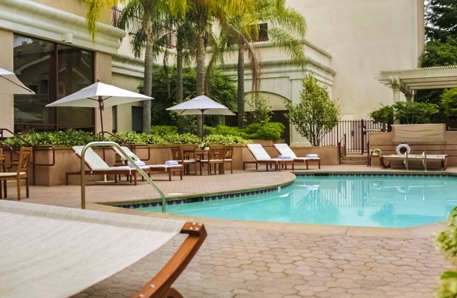 Modern Escape | El Camino Real | 1 Unit