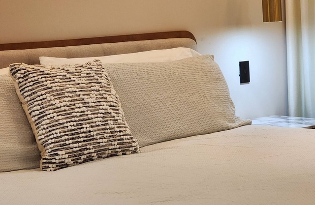 Modern great location 1-bedroom apt with AC, fitness room, WiFi in Santo Domingo