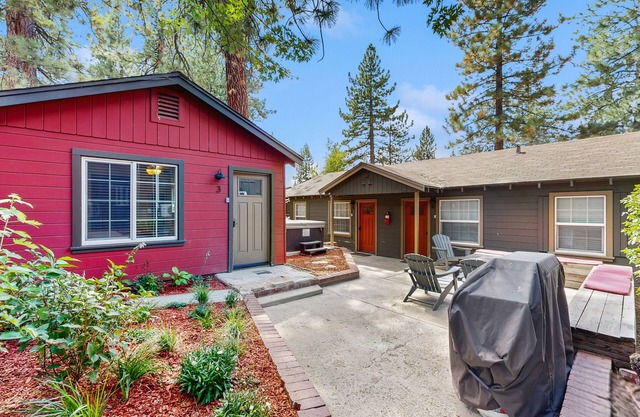 Modern Hideaway with Hot Tub & Firepit | Walk to Beach & Heavenly Village
