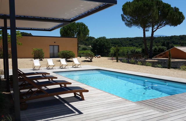 Modern house, fully air conditioned, panoramic view!