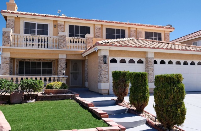 Modern Luxury Retreat near Las Vegas Strip/Airport