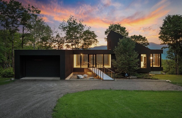 Modern Mountain View Architects Dream Home!