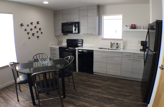 Modern Newly Built Carriage House in Prospect - America's Coolest Neighborhood